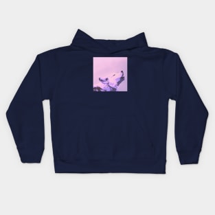 Pink Wolf howling Kids Hoodie